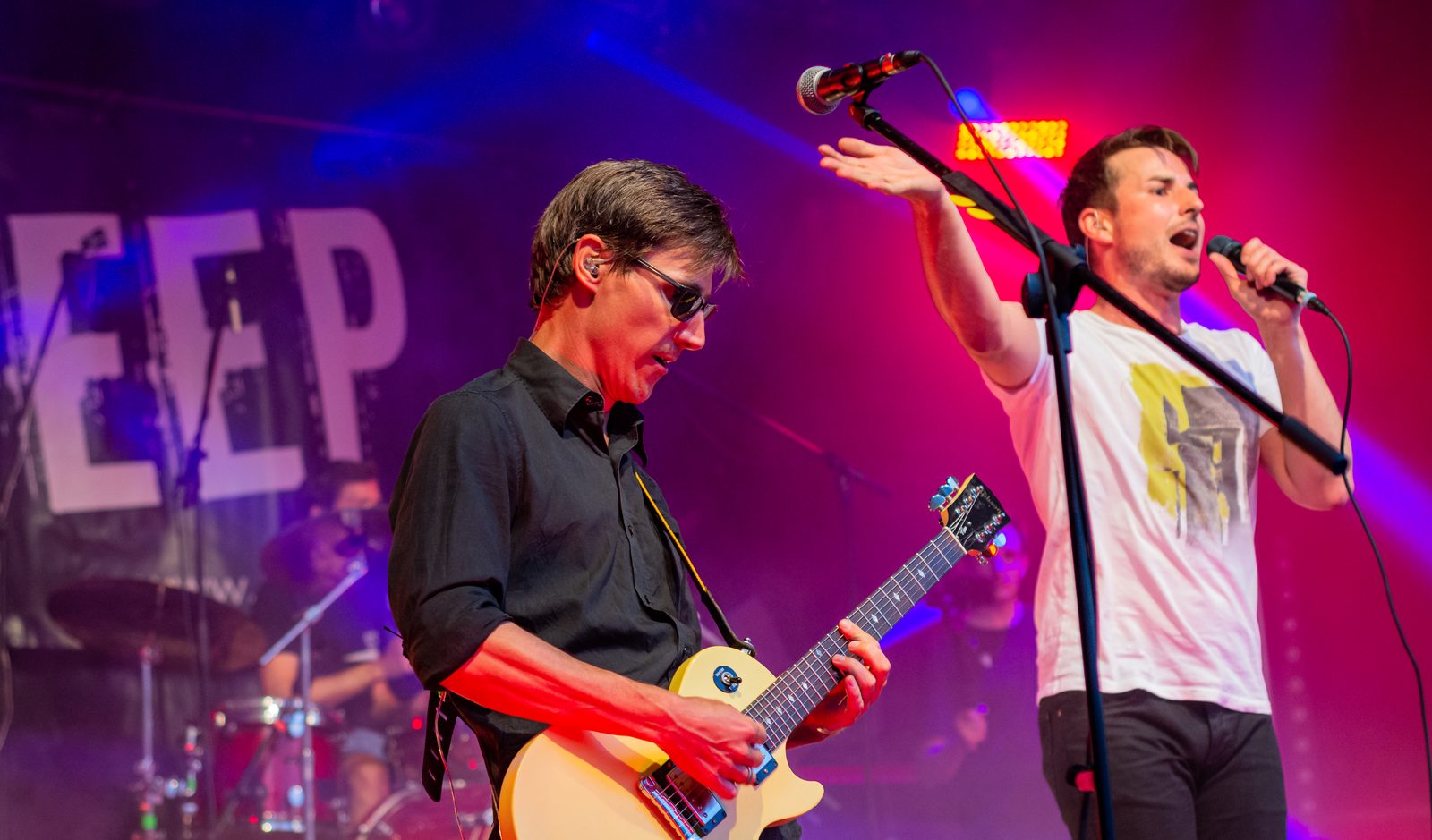 STEEP – Indierock Band aus München live auf der Bühne