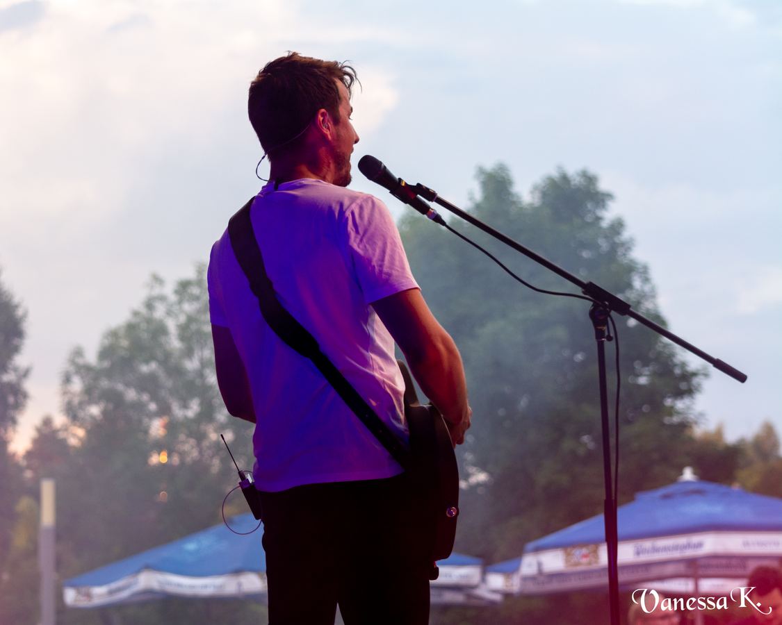 STEEP live – Alex Behrens auf der Open-Air-Bühne